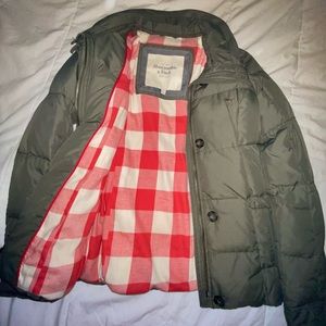 Abercrombie & Fitch Plaid Fleece Lined Puffer Coat